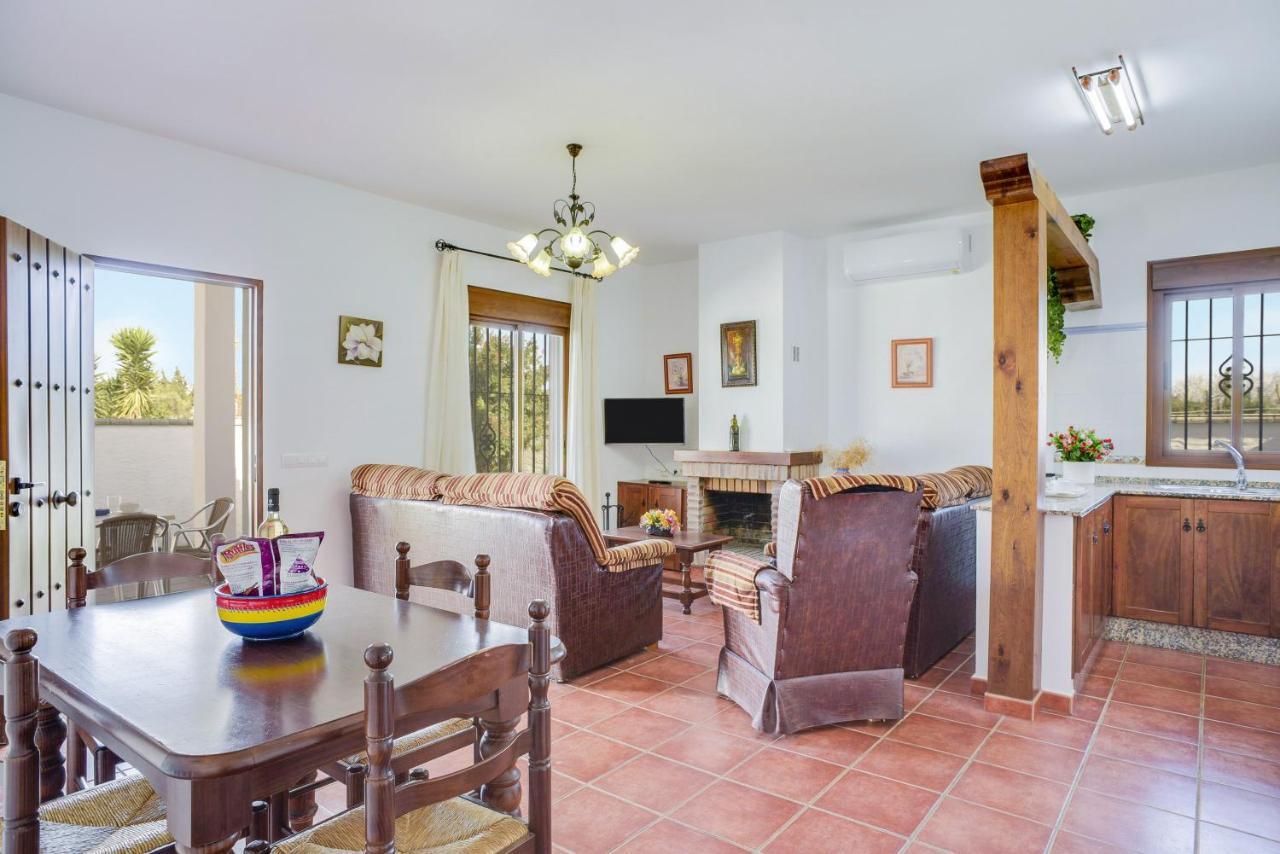 Casa Villanueva 4 - Solo Familias Кониль-де-ла-Фронтера Экстерьер фото